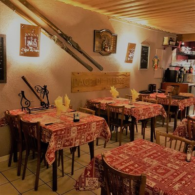 RESTAURANT L'ÂGE DE PIERRE_1