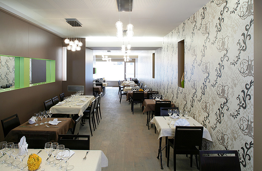 RESTAURANT - LES QUATRE SAISONS_1