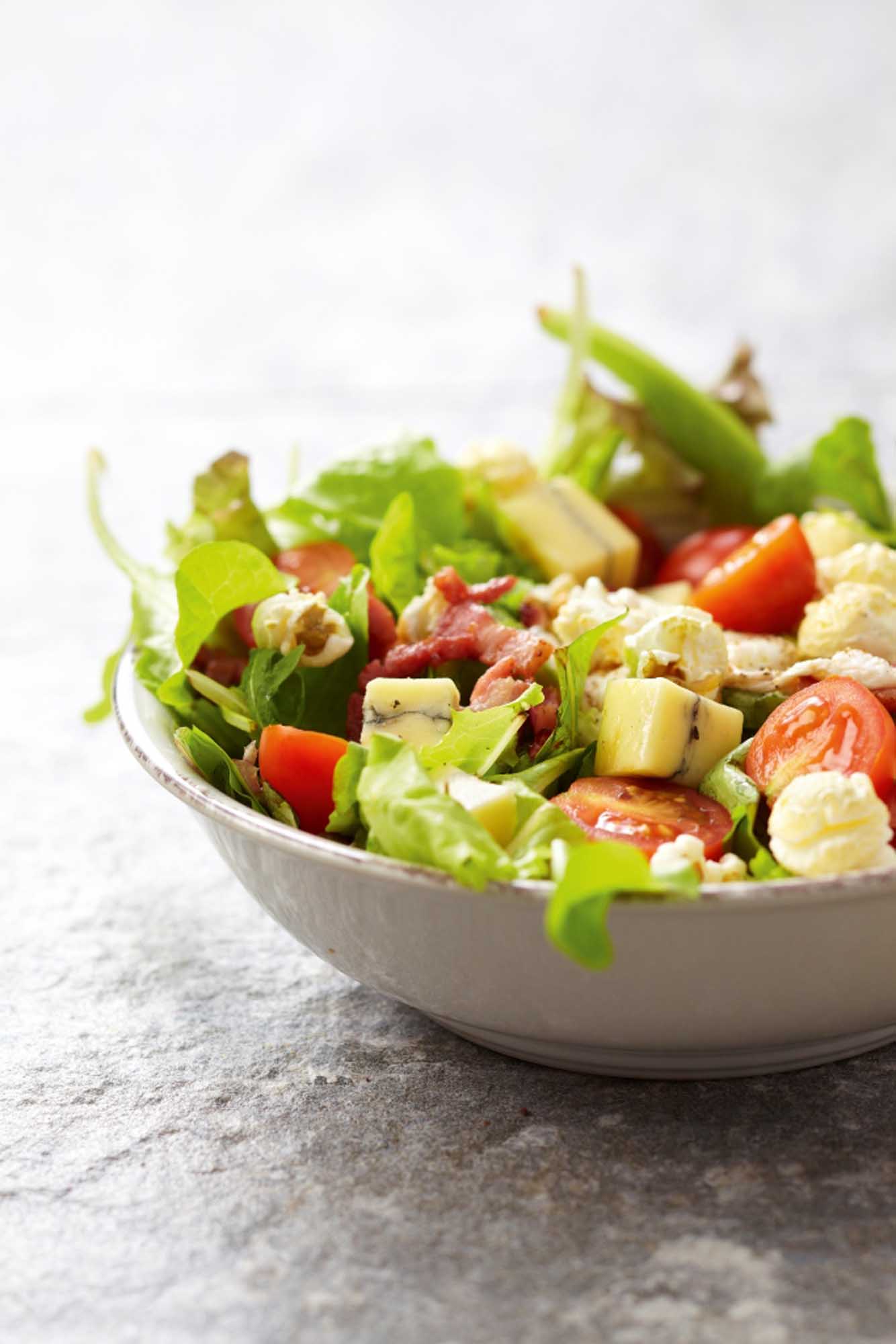SALADE CROUSTILLANTE AU MORBIER_1