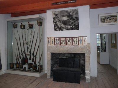MUSÉE D'ARMES ANCIENNES_1