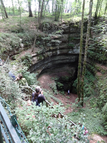 SENTIER KARSTIQUE DU GRAND BOIS ET GROTTE MAËVA_1