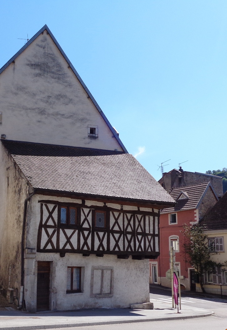 MUSÉE DE LA CAVE DE LA VILLE HAUTE_1