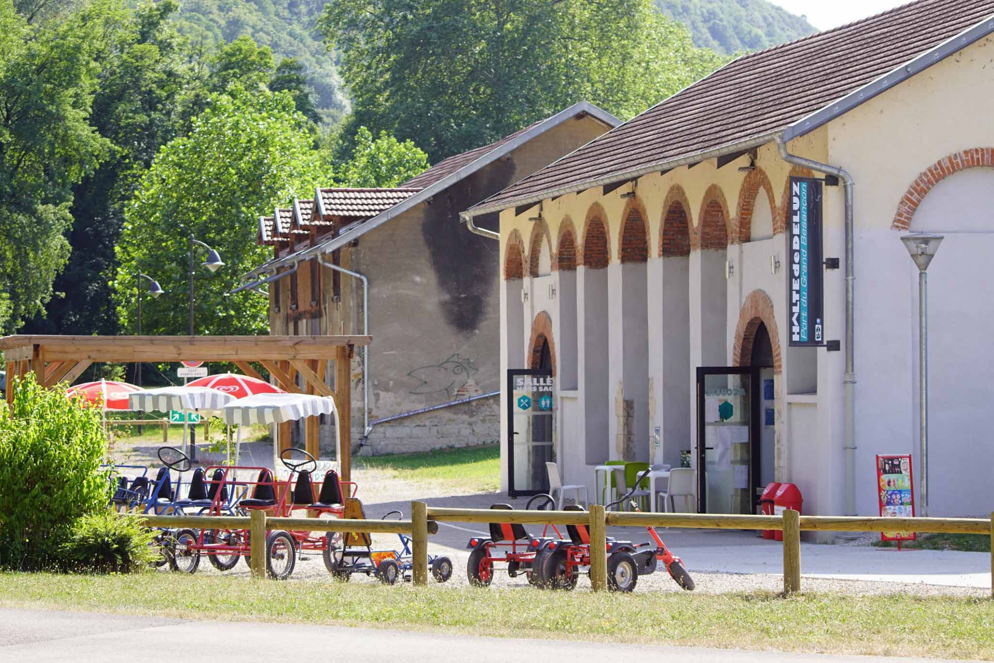 HALTE FLUVIALE DE DELUZ_1