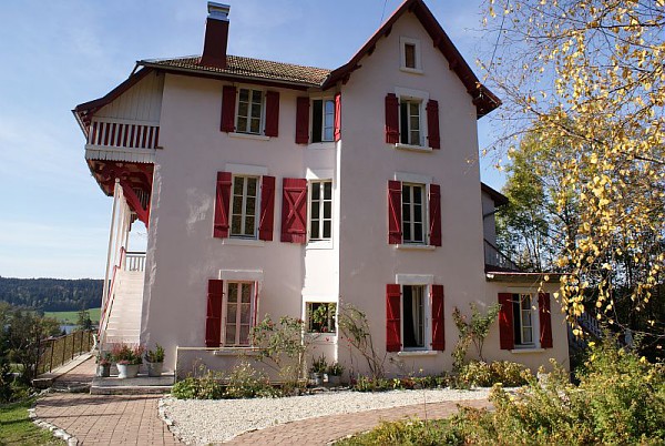 GÎTE DE SÉJOUR - LA MAISON DE LILOU_1