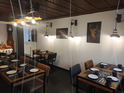 SALLE PETITS-DEJEUNERS