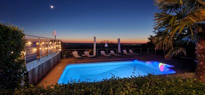 Le Repère des Anges - piscine soir