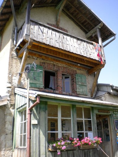 HÉBERGEMENT INSOLITE - YOURTES DE LA PETITE ÉCHELLE_4