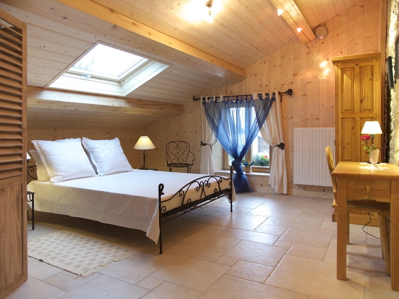 CHAMBRES D'HÔTES - LA FERME DES RAVIÈRES_1