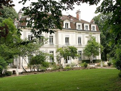 HÔTEL - CHÂTEAU DE LA DAME BLANCHE_1