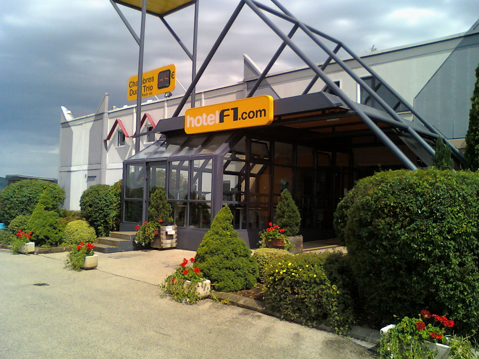 HÔTEL - F1_1