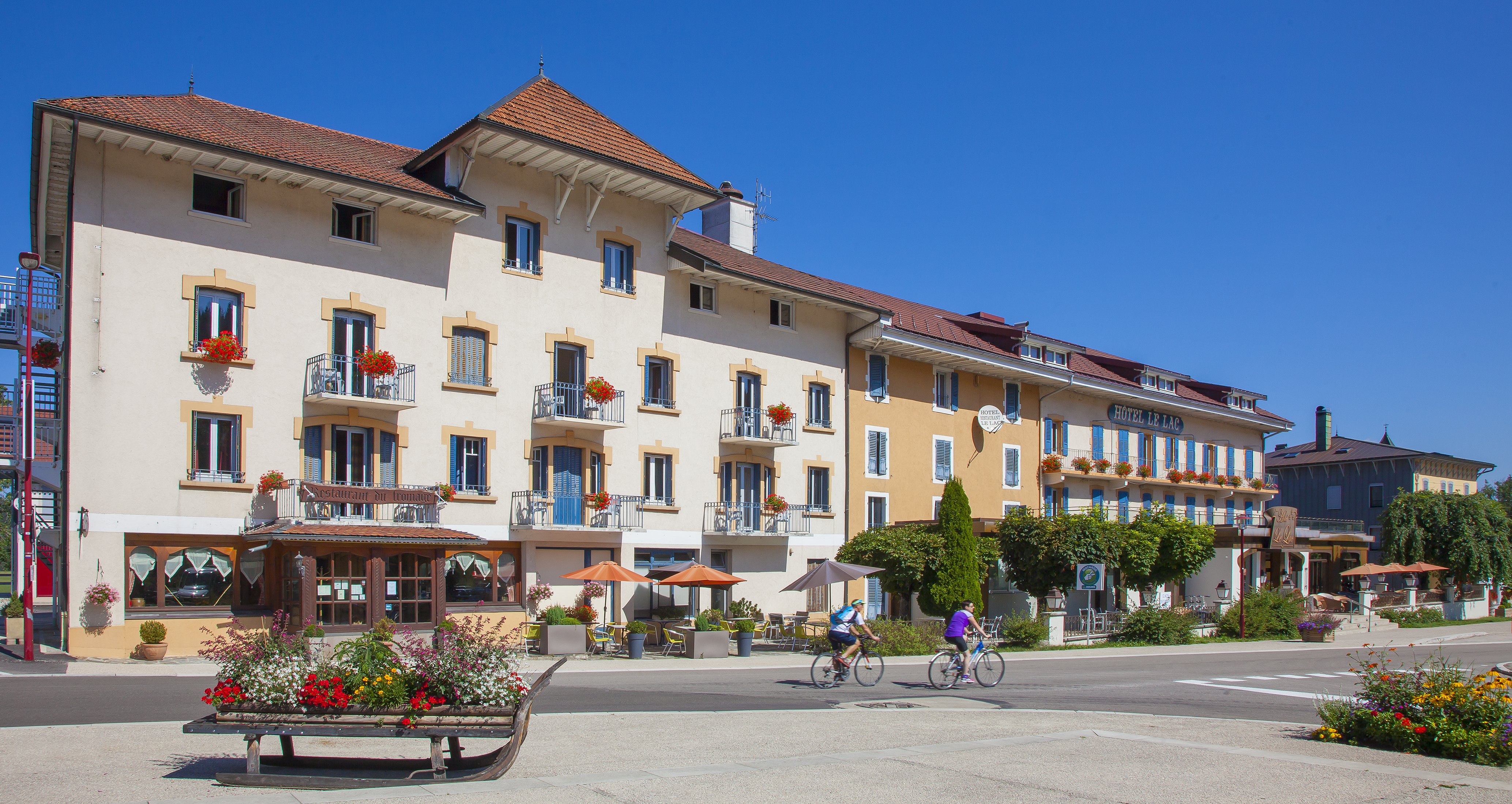 Hôtel Le Lac, hôtel Beau Site-II(Pat.Sch.)