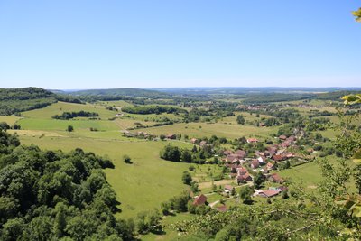 Vue sur les Vosges depuis les roches de Nans