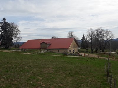 Grange des Miroirs depuis la Route du Grand Taureau