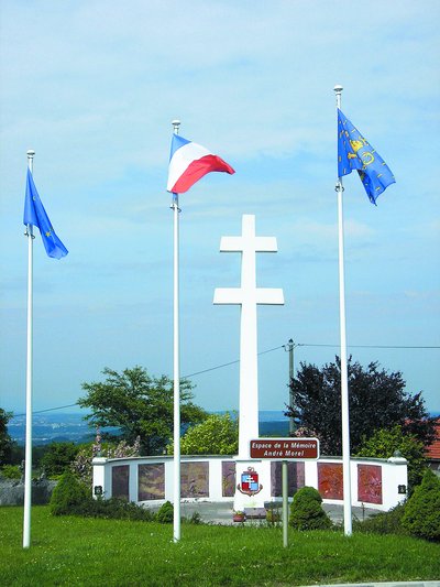 Croix de Lorraine à Écot