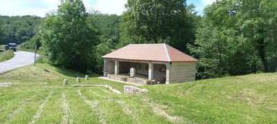 Foucherans, Lavoir abreuvoir