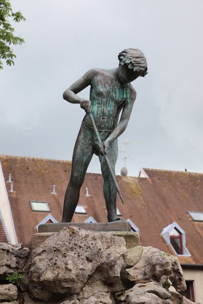 La fontaine du Pêcheur de chavots
