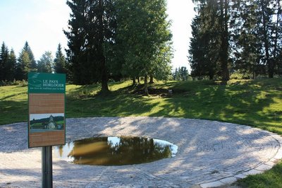 La Lavogne dans les communaux des Fontenelles